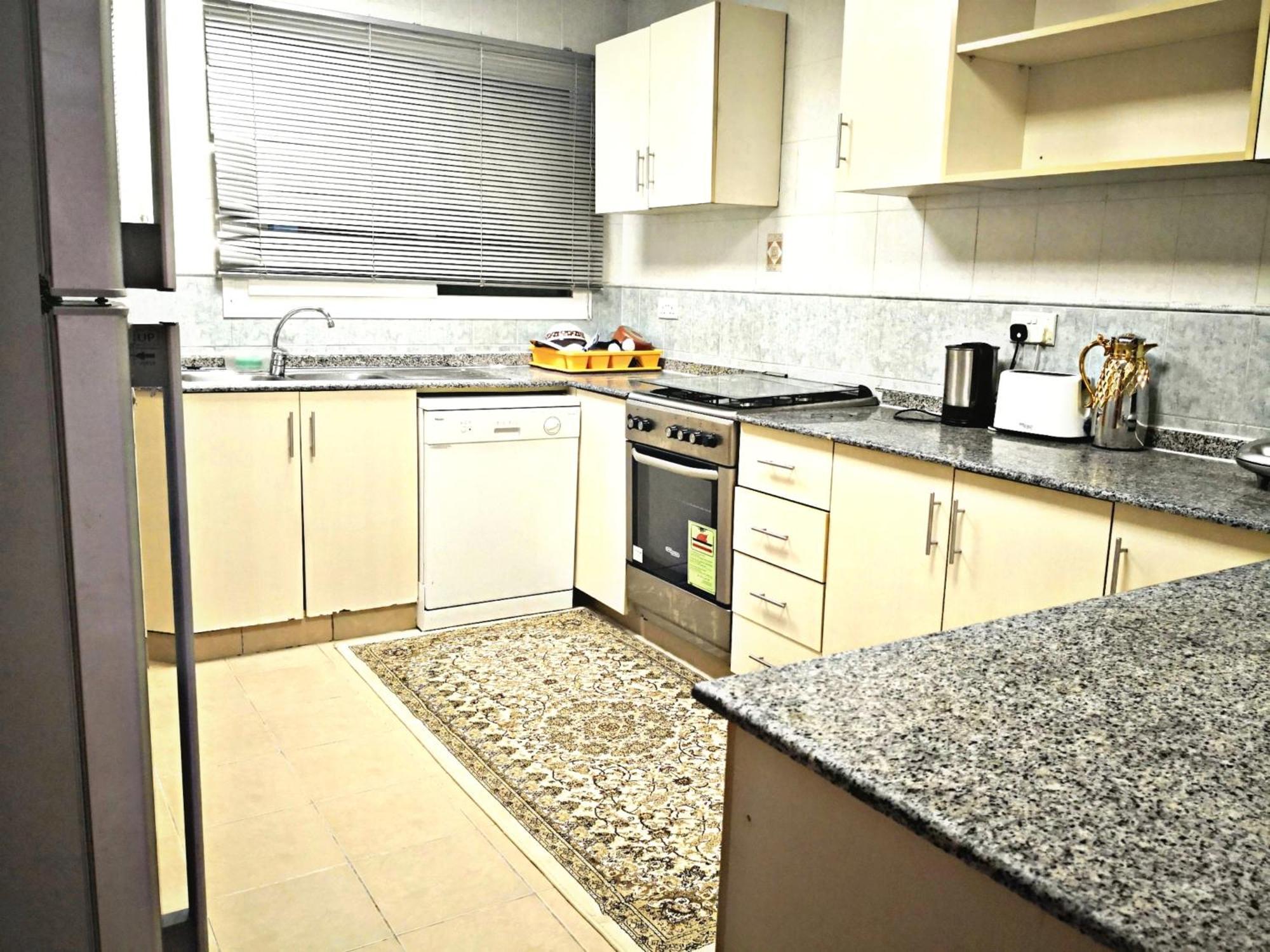 מוסקט High Residency. Well Furnished & Spacious Apartment מראה חיצוני תמונה